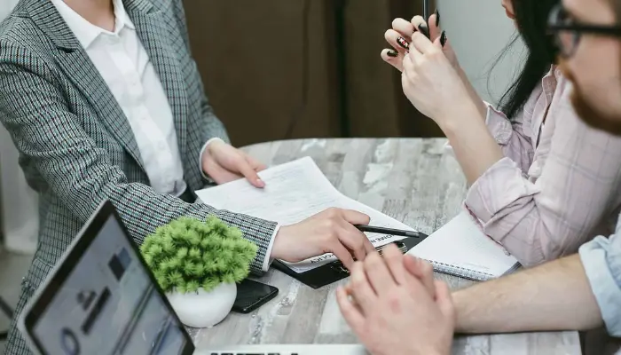 Why Farmers Insurance Stands Out for Small Business Owners