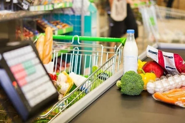 Como economizar dinheiro no mercado: guia para gastar menos nas compras do mês